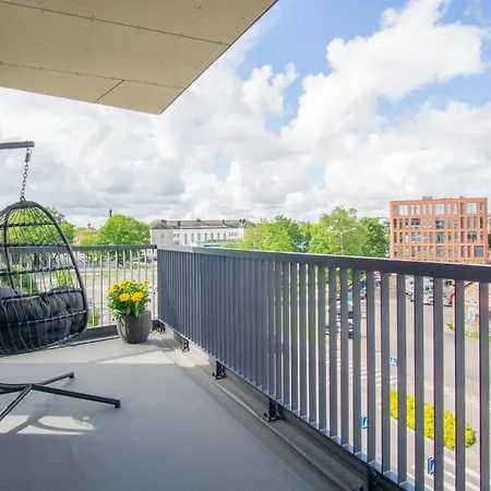 Apartment- Lai 15a-4004 Apartamento Pärnu